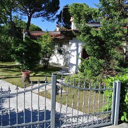 Holiday home Edera